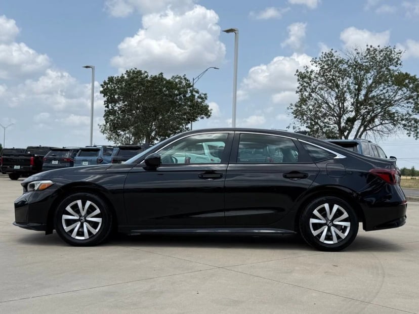 2025 Honda Civic - Image 2
