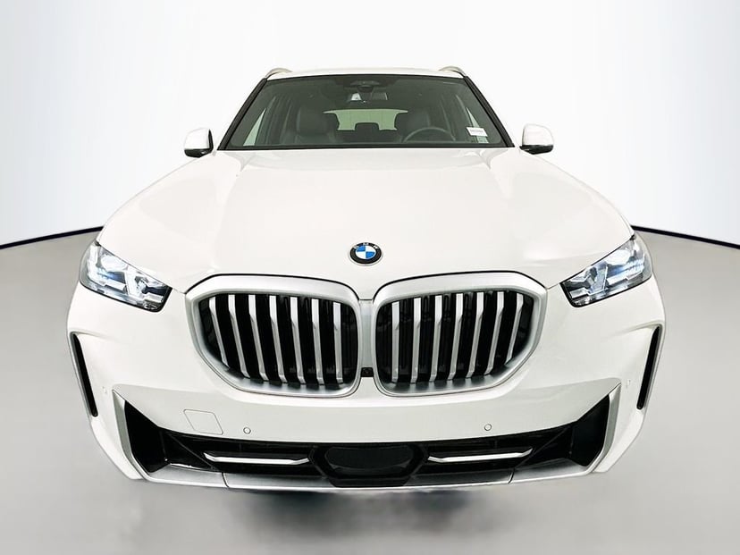 2026 BMW X5 - Image 3