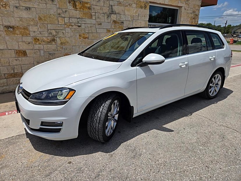 2015 Volkswagen Golf SportWagen - Image 1
