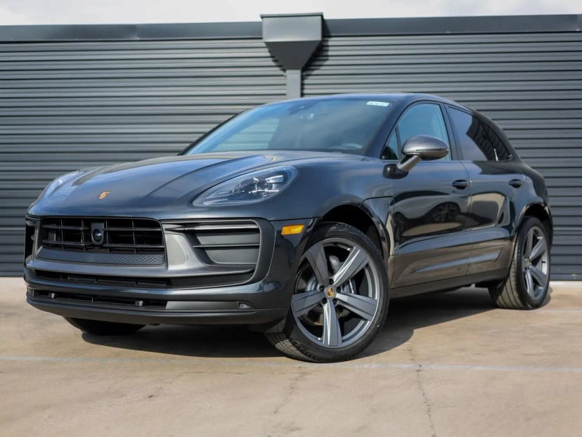 2026 Porsche Macan - Image 1