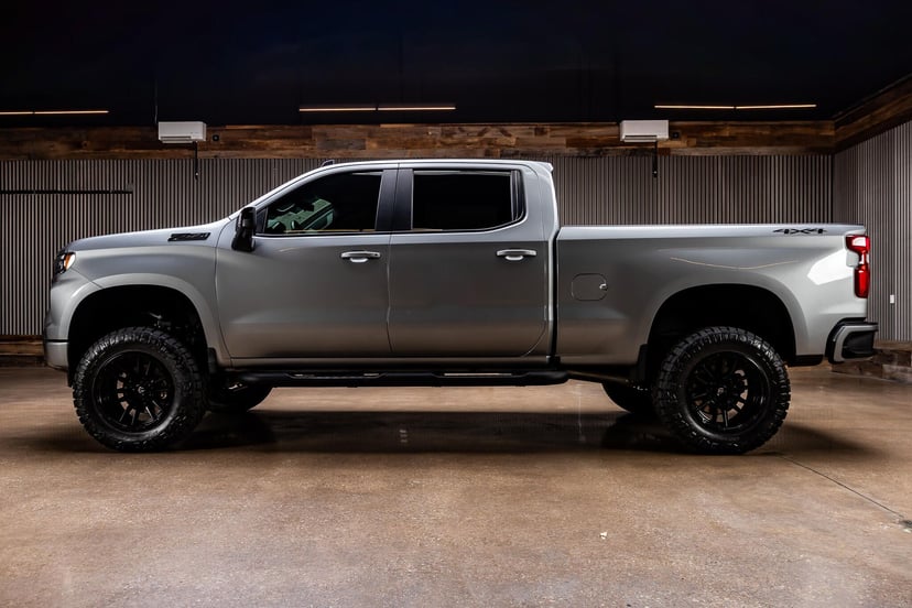 2024 Chevrolet Silverado 1500 - Image 2