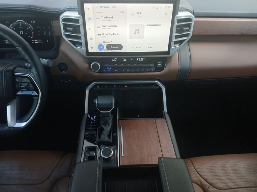 2025 Toyota Tundra - Image 3