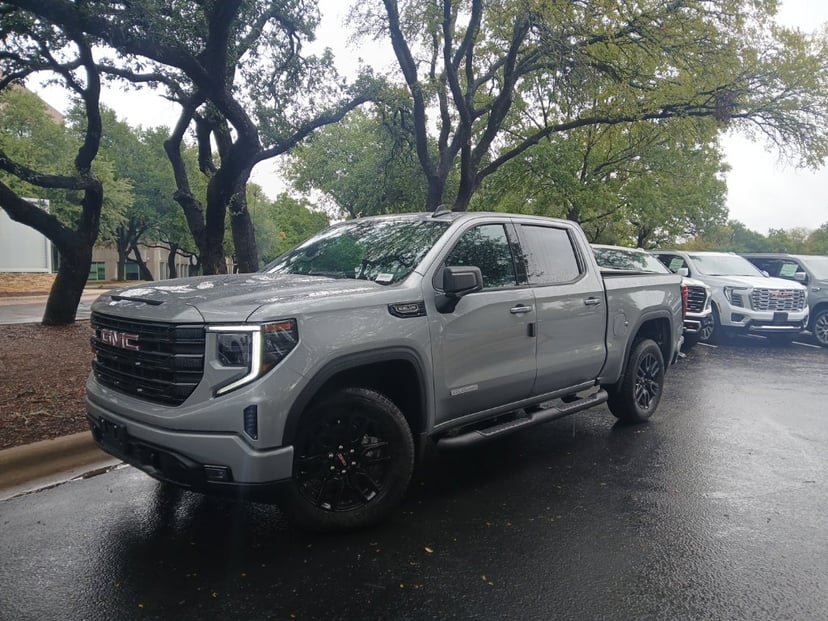 2026 GMC Sierra 1500 - Image 1
