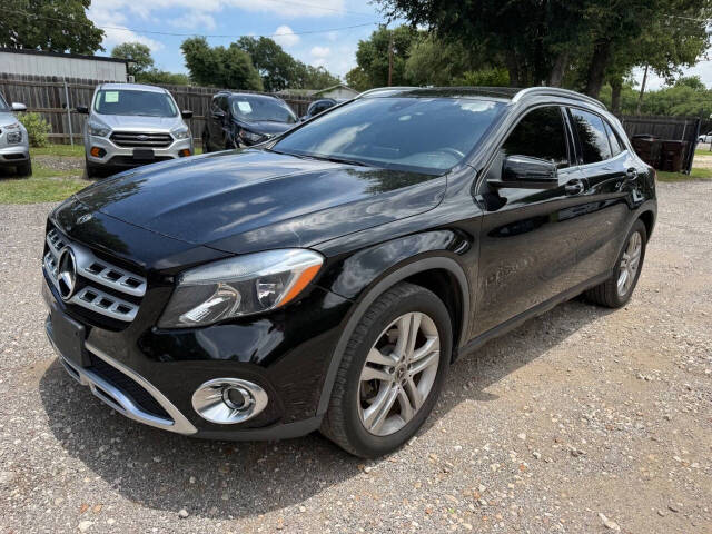 2018 Mercedes-Benz GLA-Class - Image 1