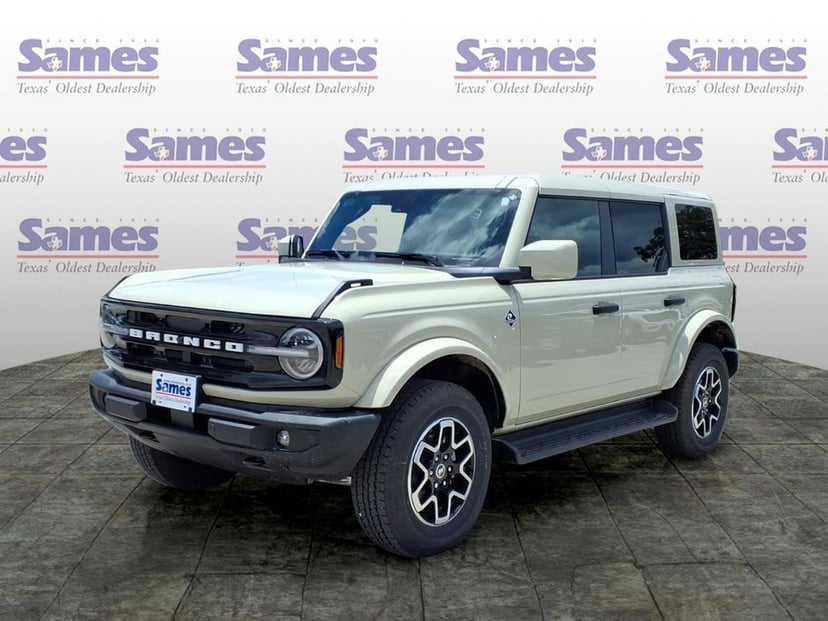 2026 Ford Bronco - Image 3