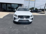 2022 Volvo XC60 - Preview 7