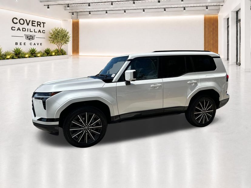 2024 Lexus GX - Image 2