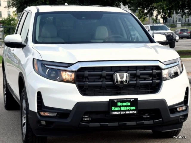 2026 Honda Ridgeline RTL 4D Crew Cab Platinum White - Image 3