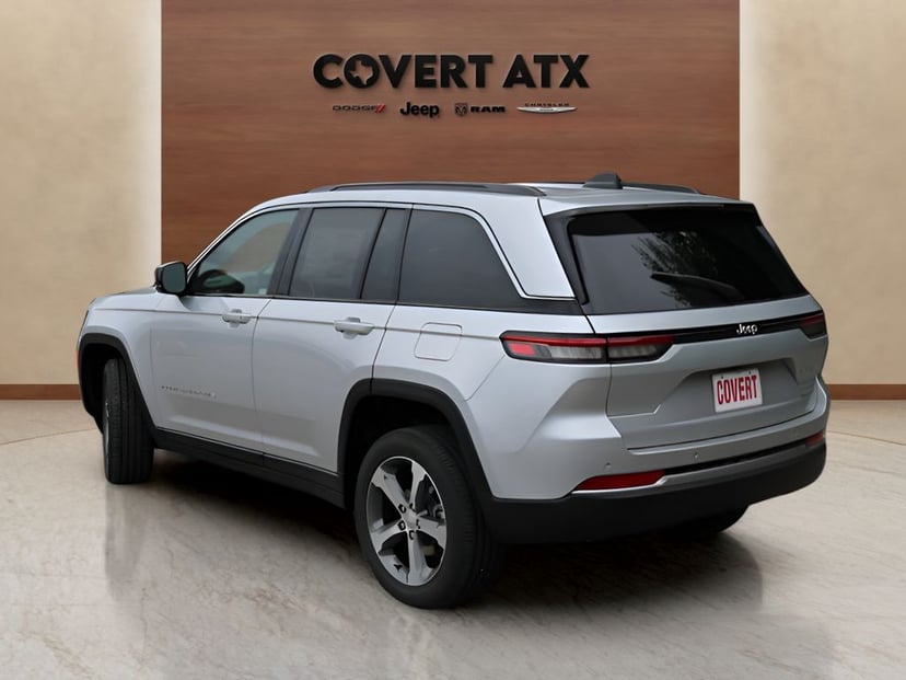 2026 Jeep Grand Cherokee - Image 3
