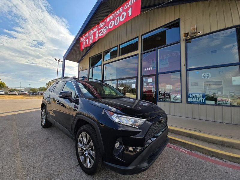 2020 Toyota RAV4 - Image 1