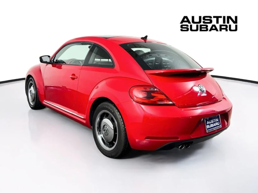 2012 Volkswagen Beetle - Image 3