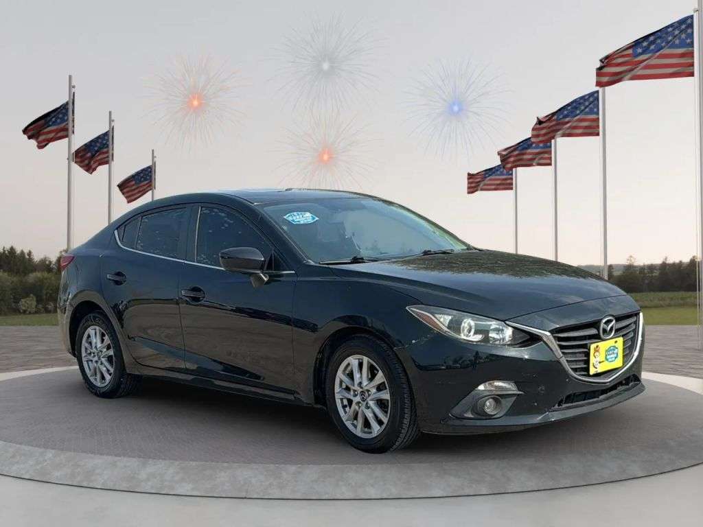 2016 Mazda Mazda3 - Image 2