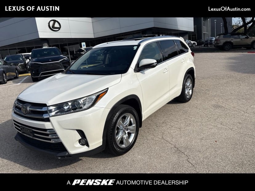 2018 Toyota Highlander - Image 1