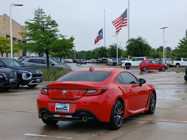 2026 Toyota GR86 - Image 3