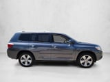 2010 Toyota Highlander - Preview 4