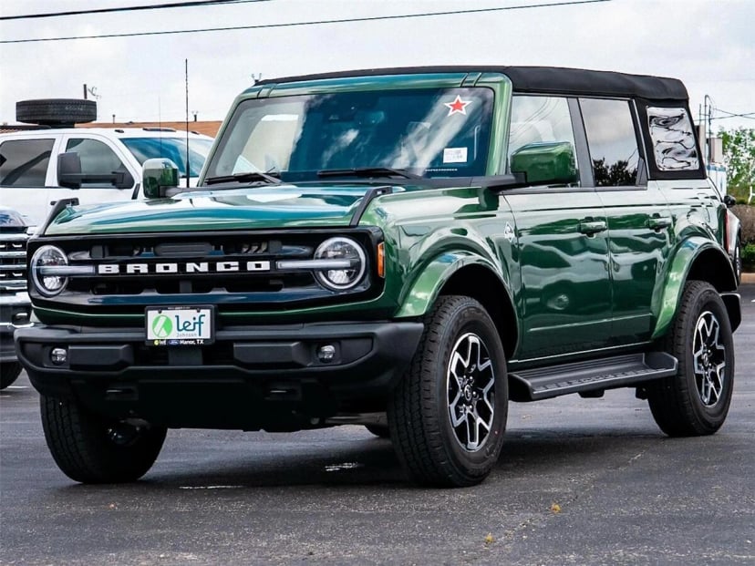 2025 Ford Bronco - Image 1