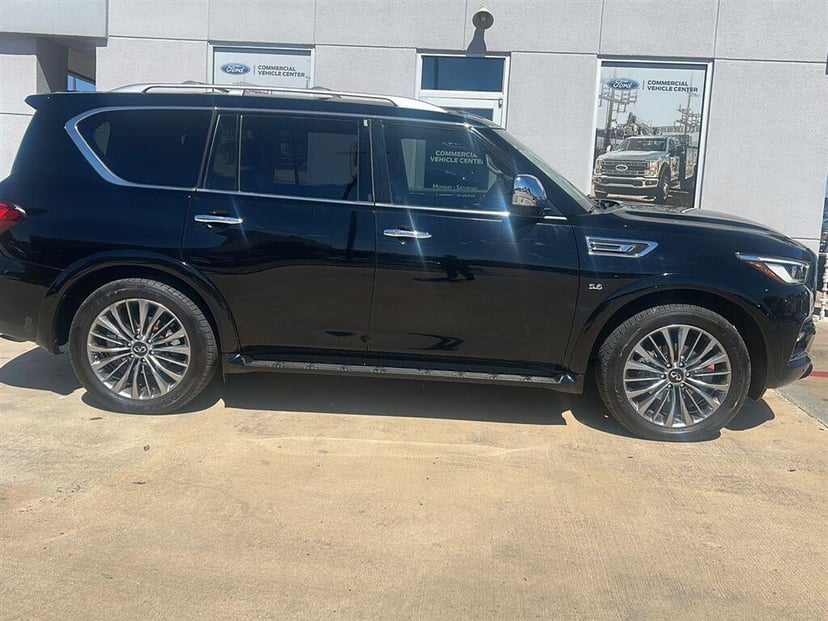 2019 INFINITI QX80 - Image 1