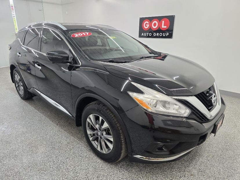 2017 Nissan Murano - Image 1