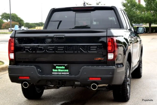 2026 Honda Ridgeline - Image 2