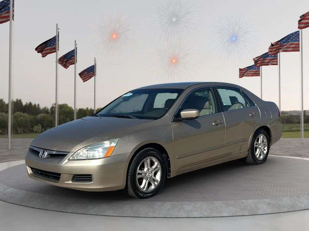 2007 Honda Accord - Image 3