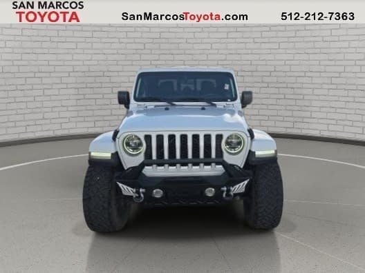 2022 Jeep Gladiator - Image 2