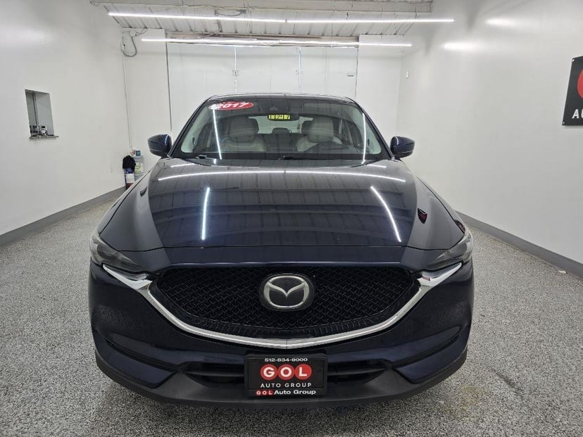 2017 Mazda CX-5 - Image 2