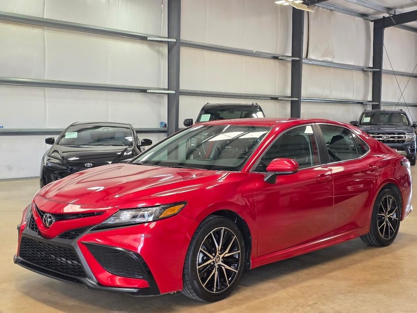 2021 Toyota Camry - Image 1