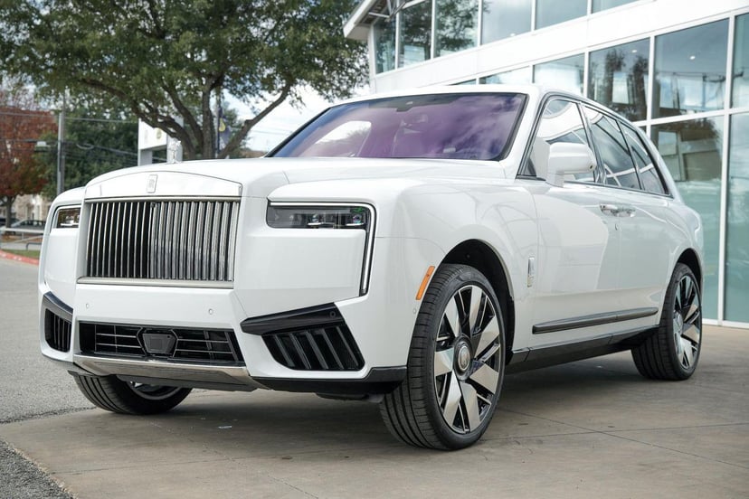 2026 Rolls-Royce Cullinan - Image 2