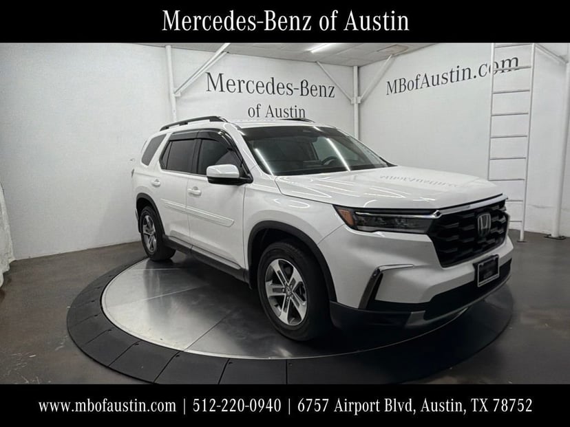 2025 Honda Pilot - Image 1