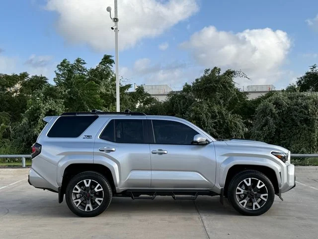 2026 Toyota 4runner - Image 3