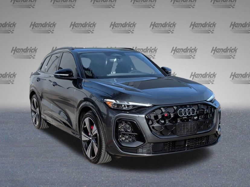 2026 Audi SQ5 - Image 1