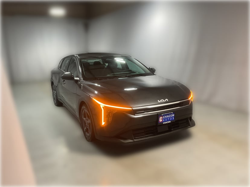 2025 Hyundai K4 - Image 1