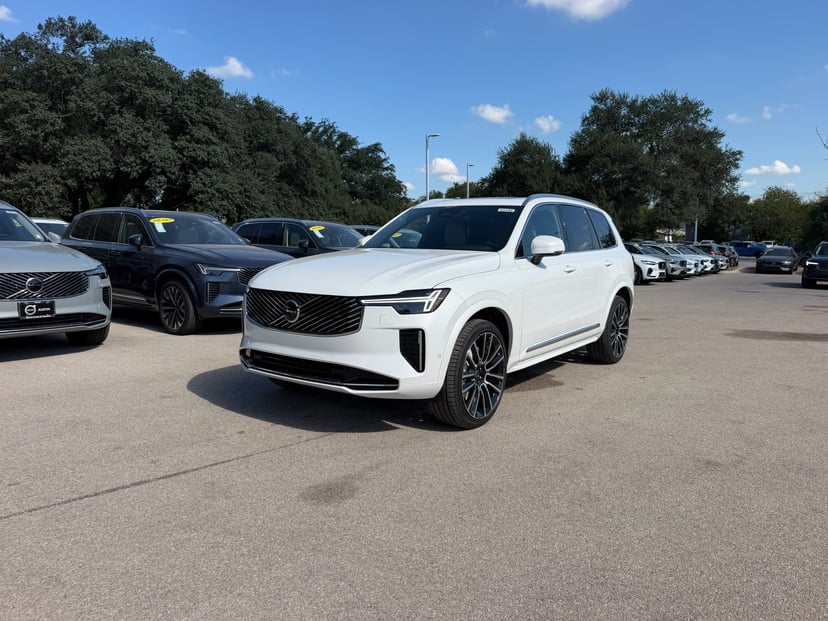 2027 Volvo XC90 - Image 1