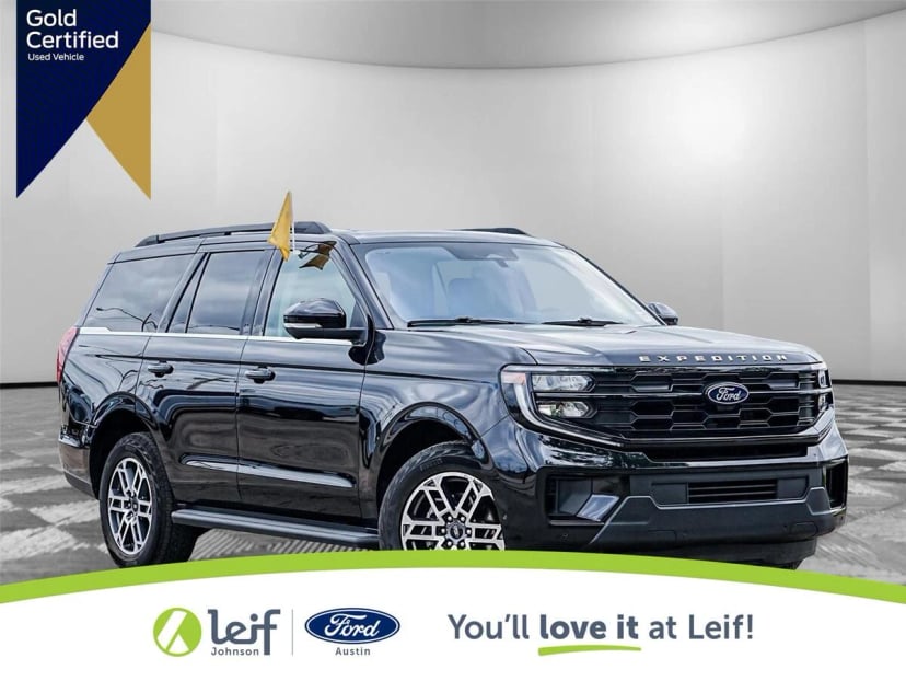 2025 Ford Expedition - Image 3
