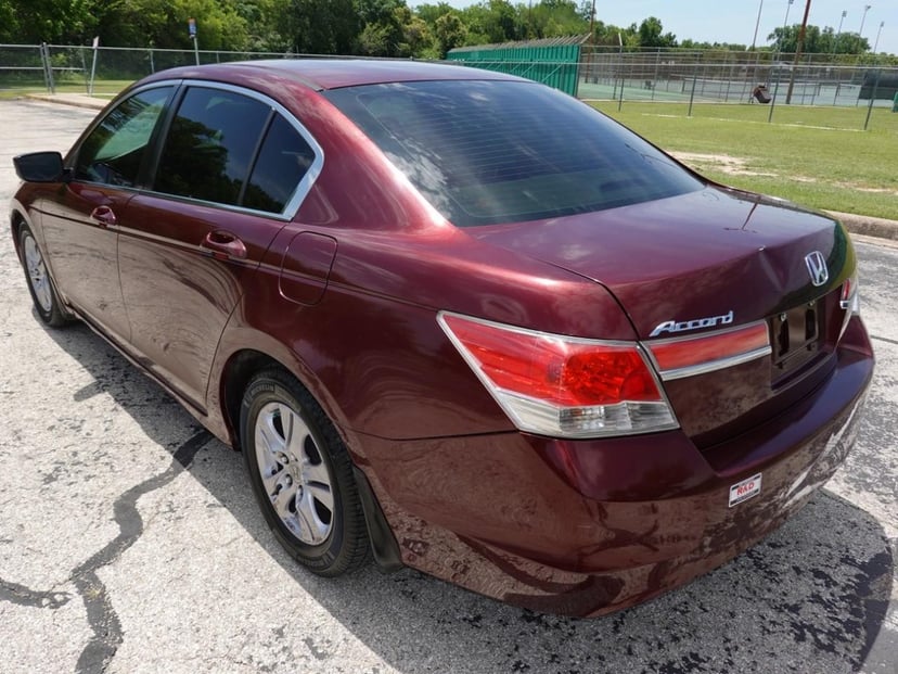 2012 Honda Accord Sedan - Image 3