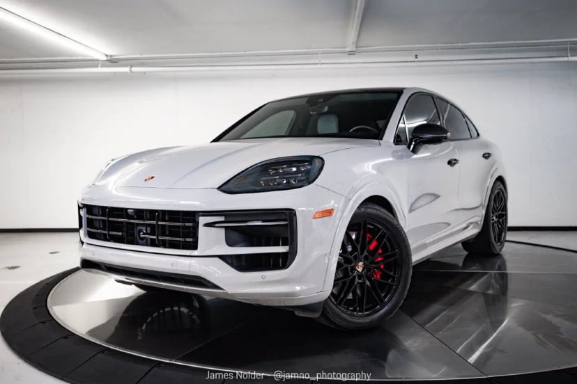 2024 Porsche Cayenne - Image 1