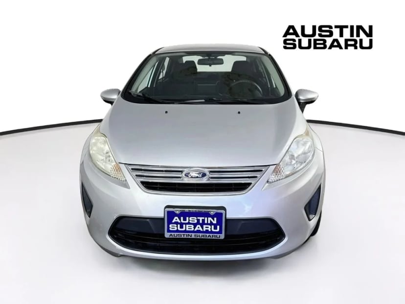 2013 Ford Fiesta - Image 3