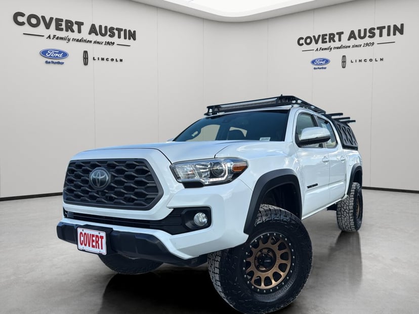 2020 Toyota Tacoma - Image 1