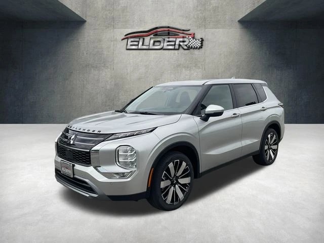 2026 Mitsubishi Outlander - Image 1