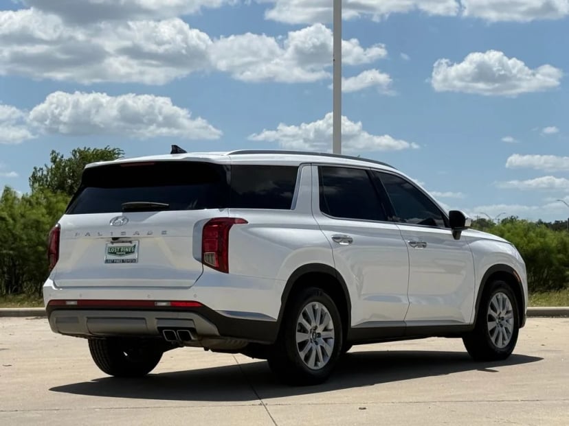 2024 Hyundai Palisade - Image 2