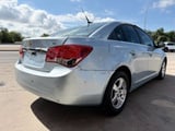 2011 Chevrolet Cruze - Preview 3