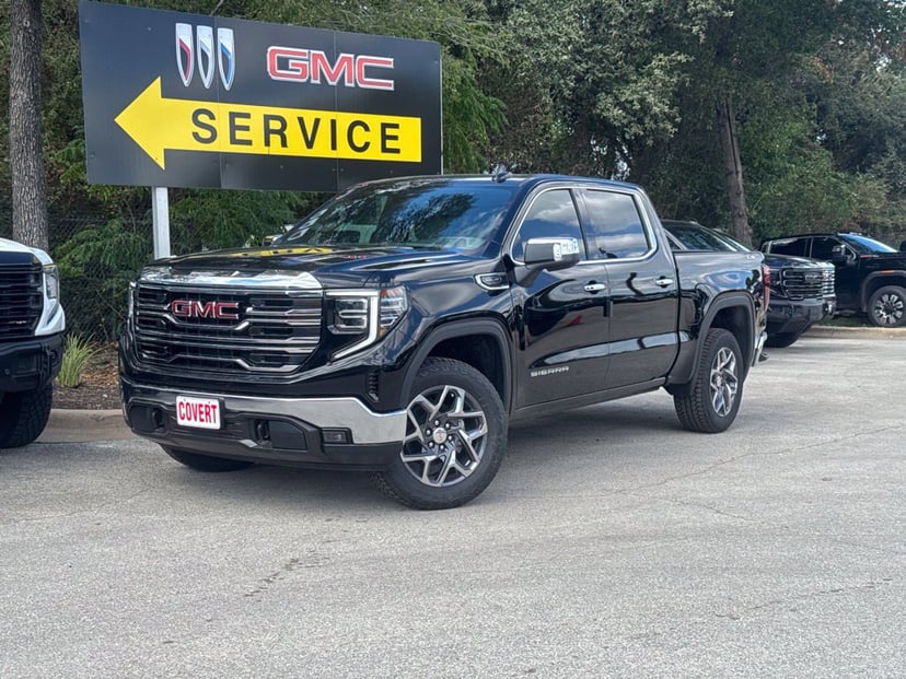 2026 GMC Sierra 1500 - Image 1
