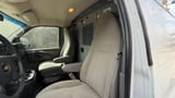 2015 Chevrolet Express - Preview 9