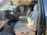 2004 Chevrolet Suburban - Preview 8