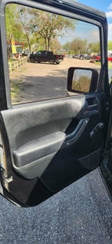 2017 Jeep Wrangler - Preview 14