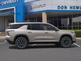 2027 Chevrolet Traverse - Preview 5