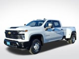 2026 Chevrolet Silverado 3500 HD - Preview 7