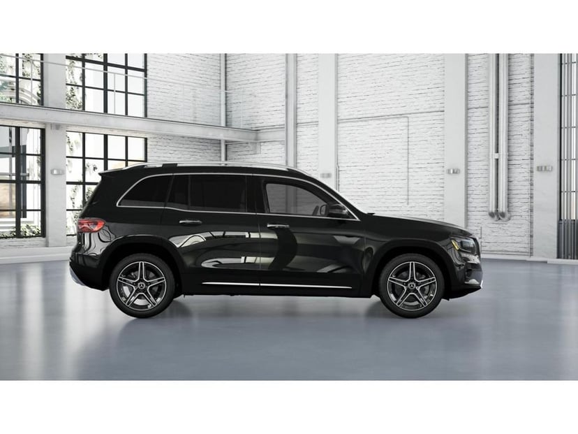 2026 Mercedes-Benz GLB - Image 1