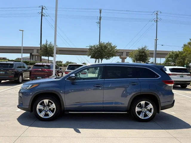2019 Toyota Highlander - Image 3