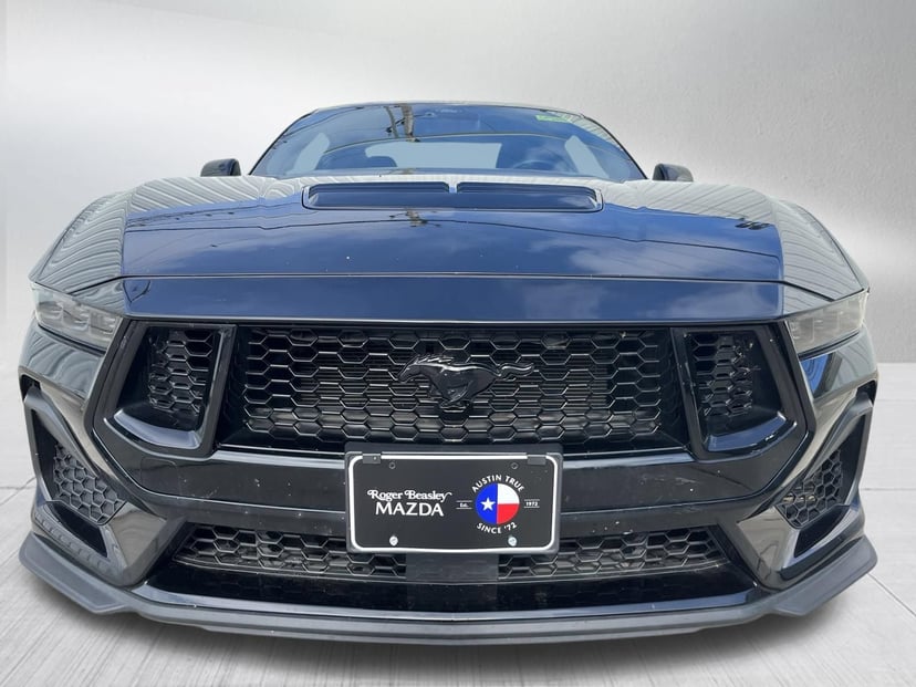 2024 Ford Mustang - Image 2